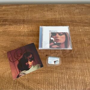 Taylor Swift Signed Midnights Moonstone Blue Edition CD